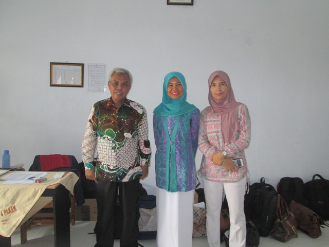 Kunjungan Ka. Disdikpora Sleman UKG2015 (4)