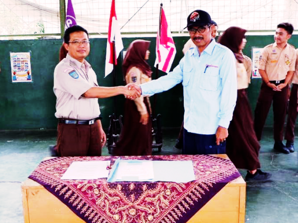 SMP NEGERI 4 PAKEM   TERUS TINGKATKAN KAPASITAS SEBAGAI SEKOLAH AMAN BENCANA