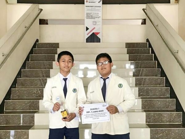 RAFA dan KEVIN JUARA I DIY OPSI BIDANG IPA