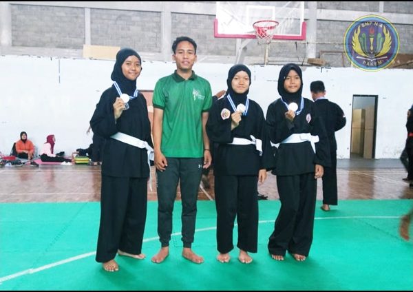 TOREHAN EMAS PESILAT PRADNYASIWI (2 EMAS & 1 PERAK POPKAB 2019)
