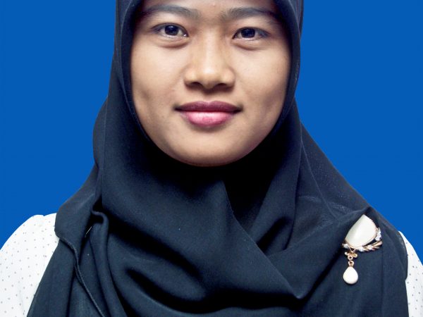 Lantari Esti Rahayu, S.Pd Lantari Esti Rahayu, S.Pd