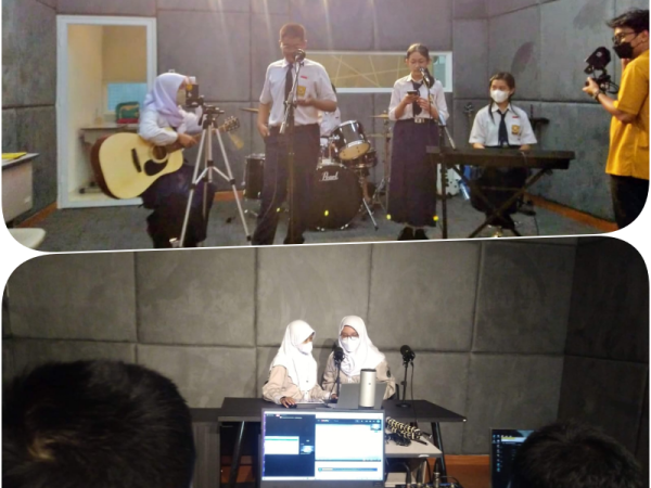 Studio Musik dan Podcast