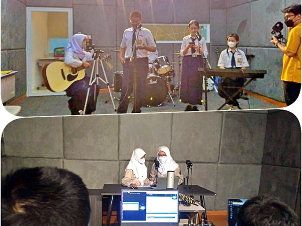 Studio Musik dan Podcast